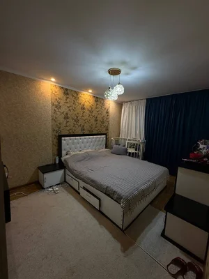 Фото 1 3-комн. квартира в Мирабадский район