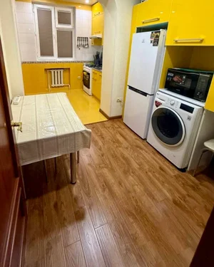 Фото 7 3-комн. квартира в Минор метро