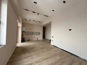 Фото 1 3-комн. квартира в Мирзо-Улугбекском районе