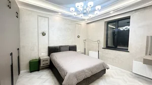 Фото 2 3-комн. квартира в Улица Бабура