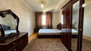 Фото 2 3-комн. квартира в Мирабадском районе Госпитальный Рынок