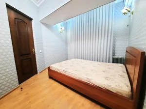 Фото 2 2-комн. квартира в Мирабадском районе