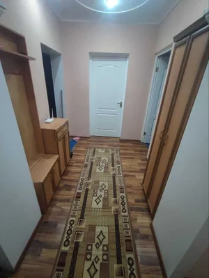 Фото 2 2-комн. квартира в центре