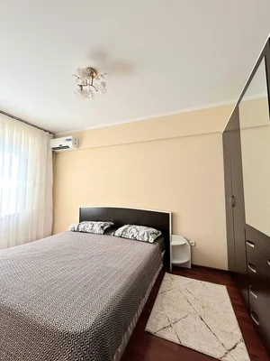 Фото 1 2-комн. квартира в центре на Ц-6