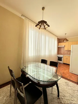 Фото 3 2-комн. квартира в центре на Ц-6